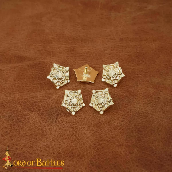 Borchie in ottone con rosa Tudor, set 5 pezzi - immagine 6