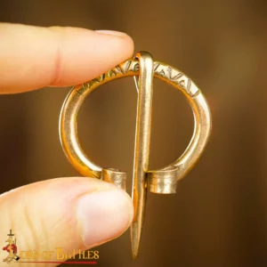 Fibula in ottone