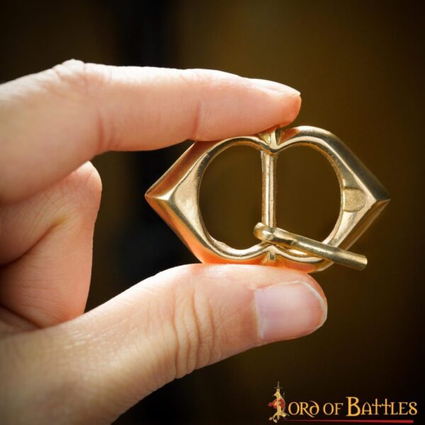 Fibbia tardomedievale in puro ottone MOD.1 - immagine 4